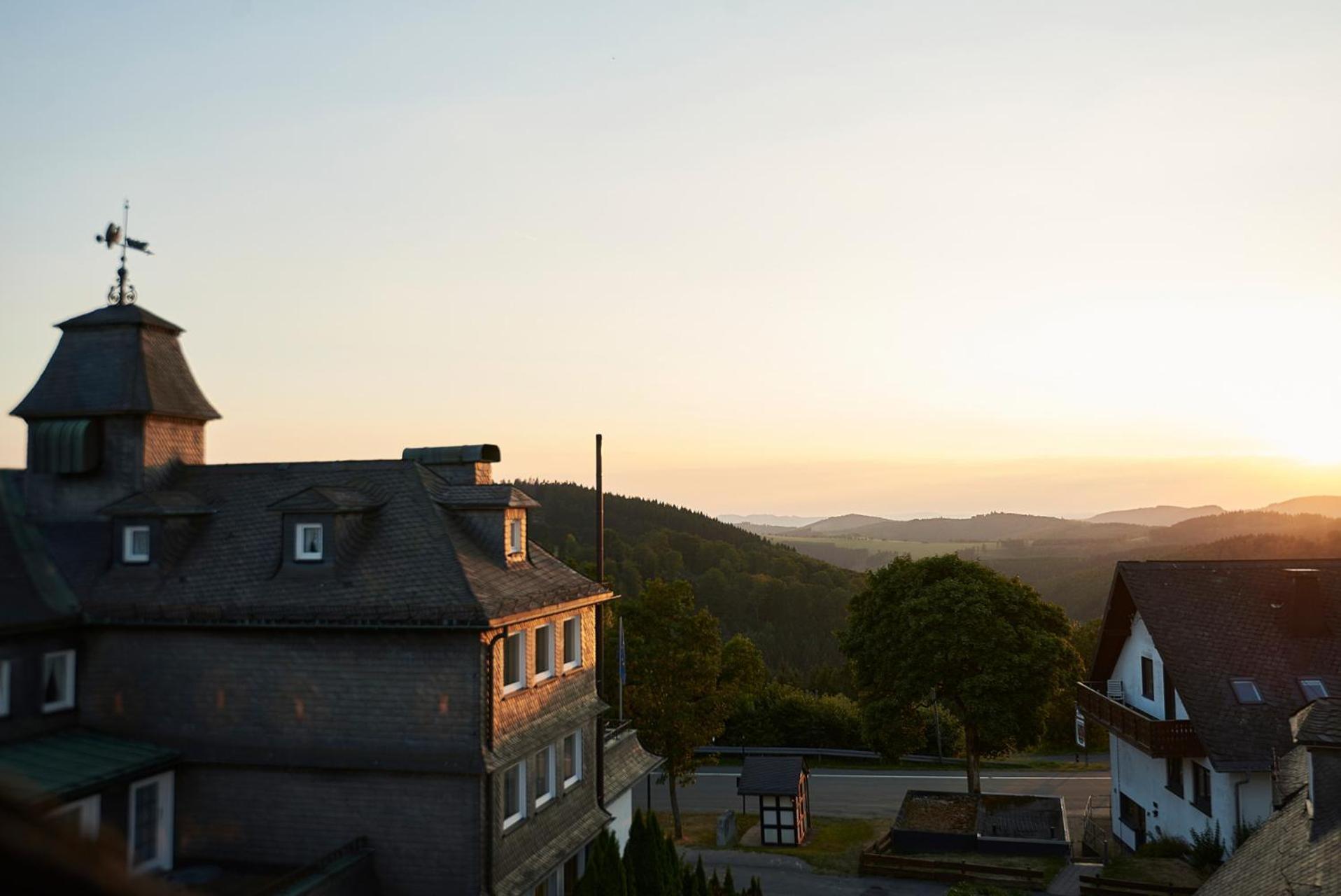 Romantik Berghotel Astenkrone Winterberg Exterior foto